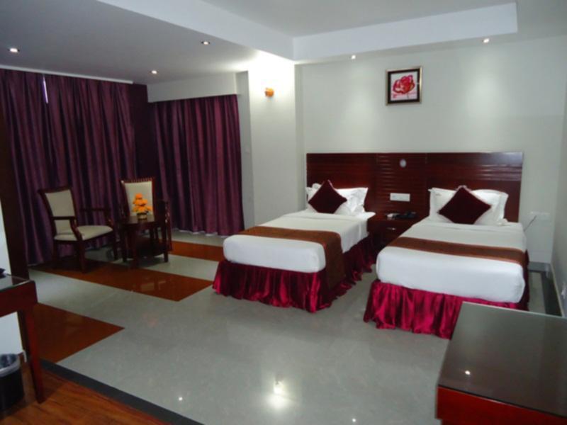Hotel Hiton Perintalmanna Extérieur photo