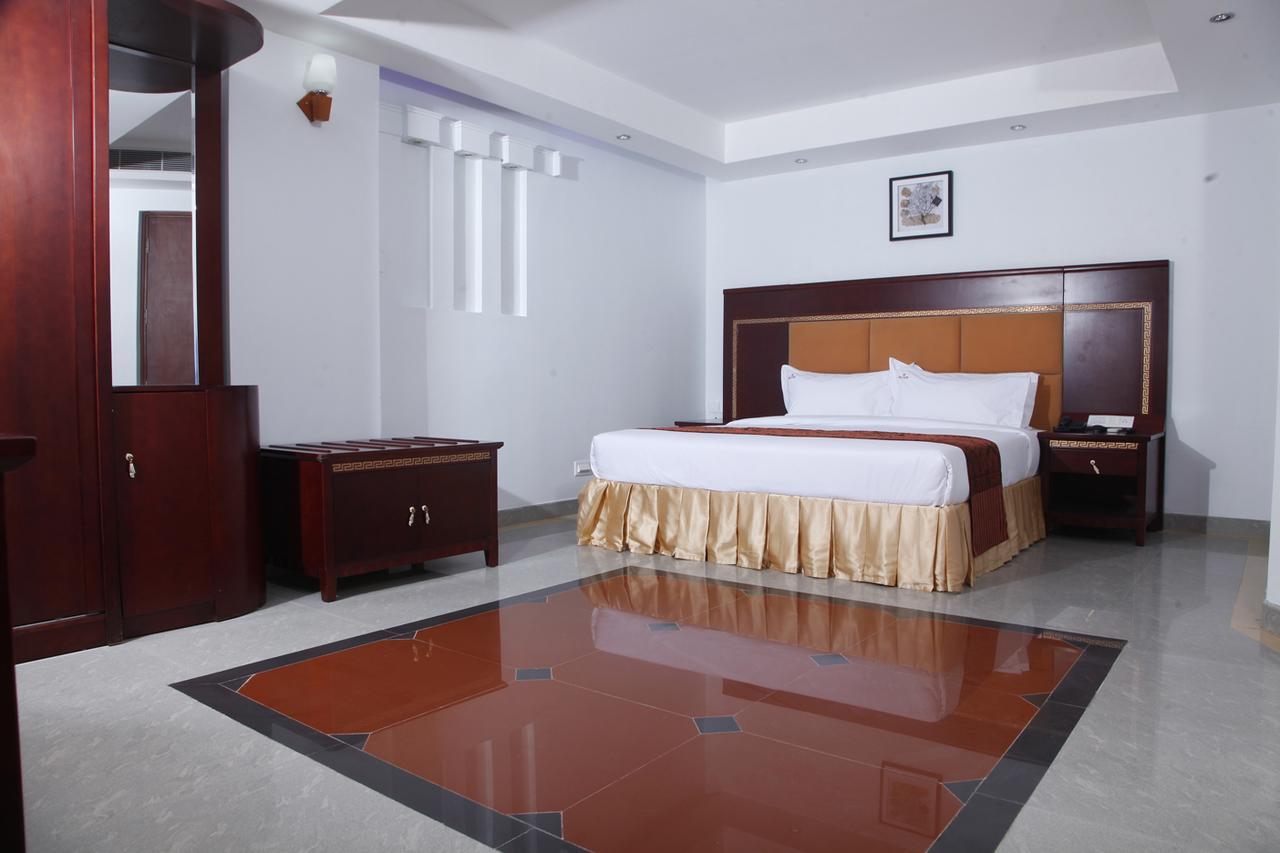 Hotel Hiton Perintalmanna Chambre photo